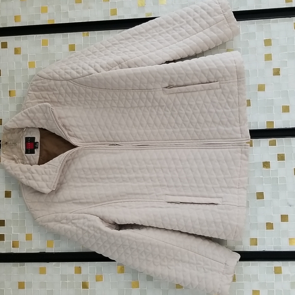 Quilted Gallery Jacket - Picture 1 of 6